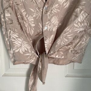 NWT Lucy Paris Floral Cropped Tie Top